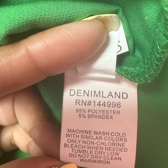 Beautiful SET Vibrant Green Wide Leg Pants - Picture 7 of 9